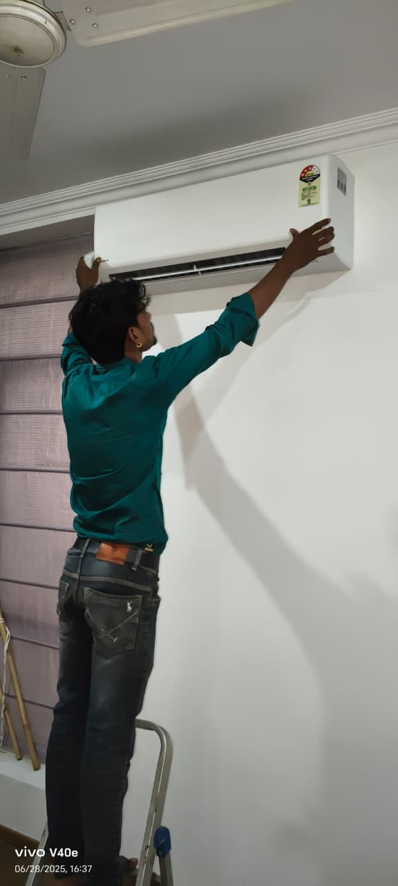 Wall-mounted split AC service work