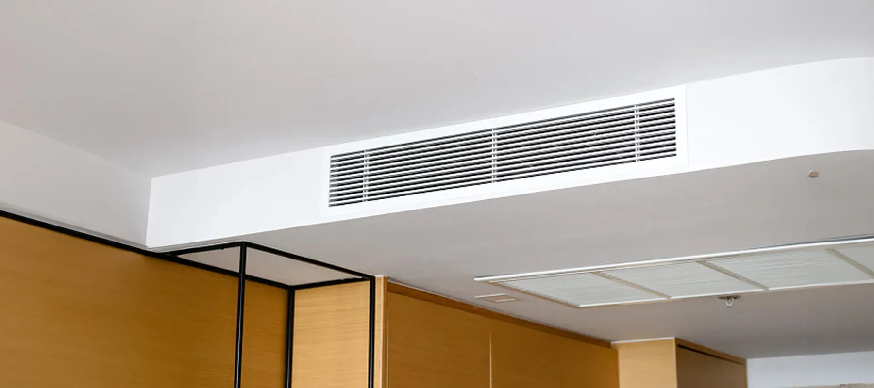 Commercial ductable air conditioning outlets